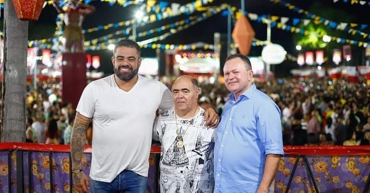 Astro de Ogum – Emplaca mais um ano de sucesso “Arraial Pertinho de Você.”